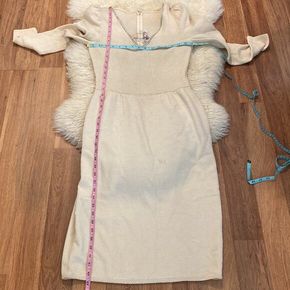 St John for Bullock’s Vintage Cream Long Sleeve Knit Midi Dress V-neck Sz 0 - Picture 10 of 11